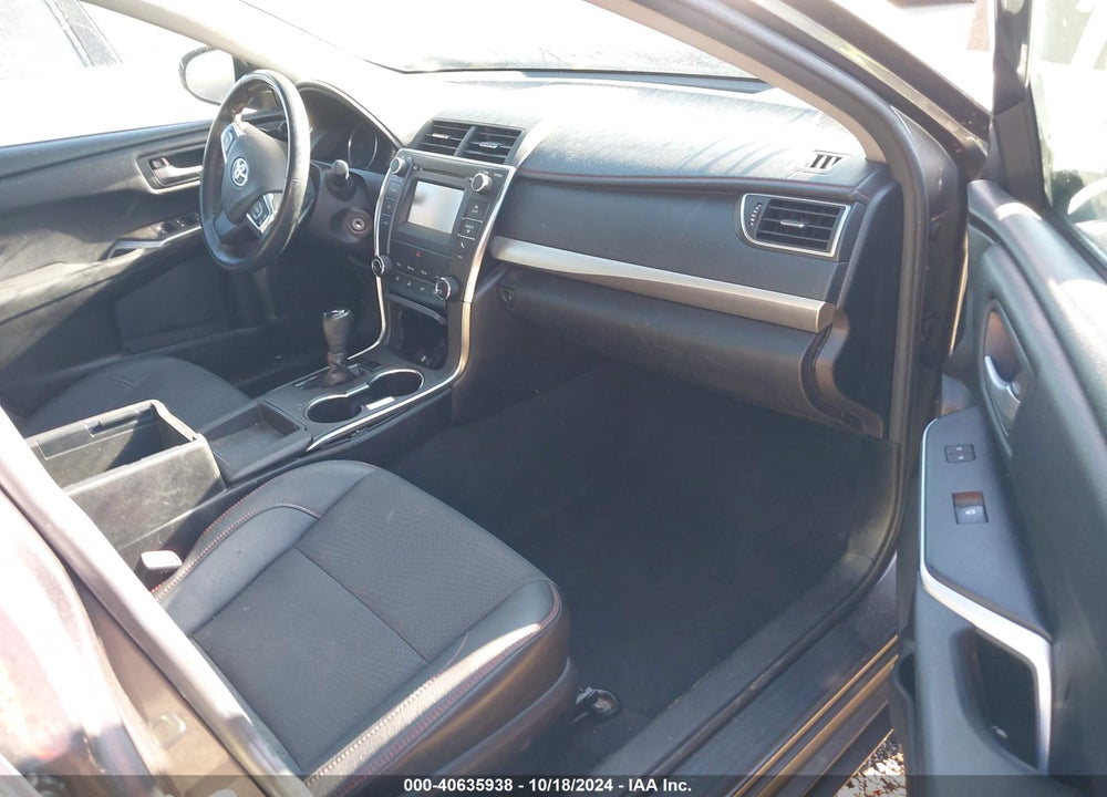 2017 TOYOTA CAMRY SE VIN: 4T1BF1FK4HU416381