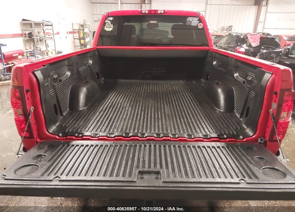 2011 CHEVROLET SILVERADO 1500 VIN: 1GCRKSE32BZ320578