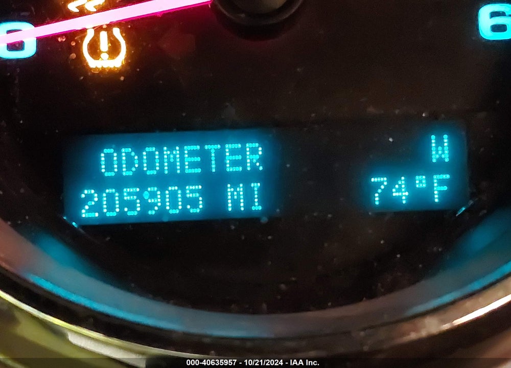 2011 CHEVROLET SILVERADO 1500 VIN: 1GCRKSE32BZ320578