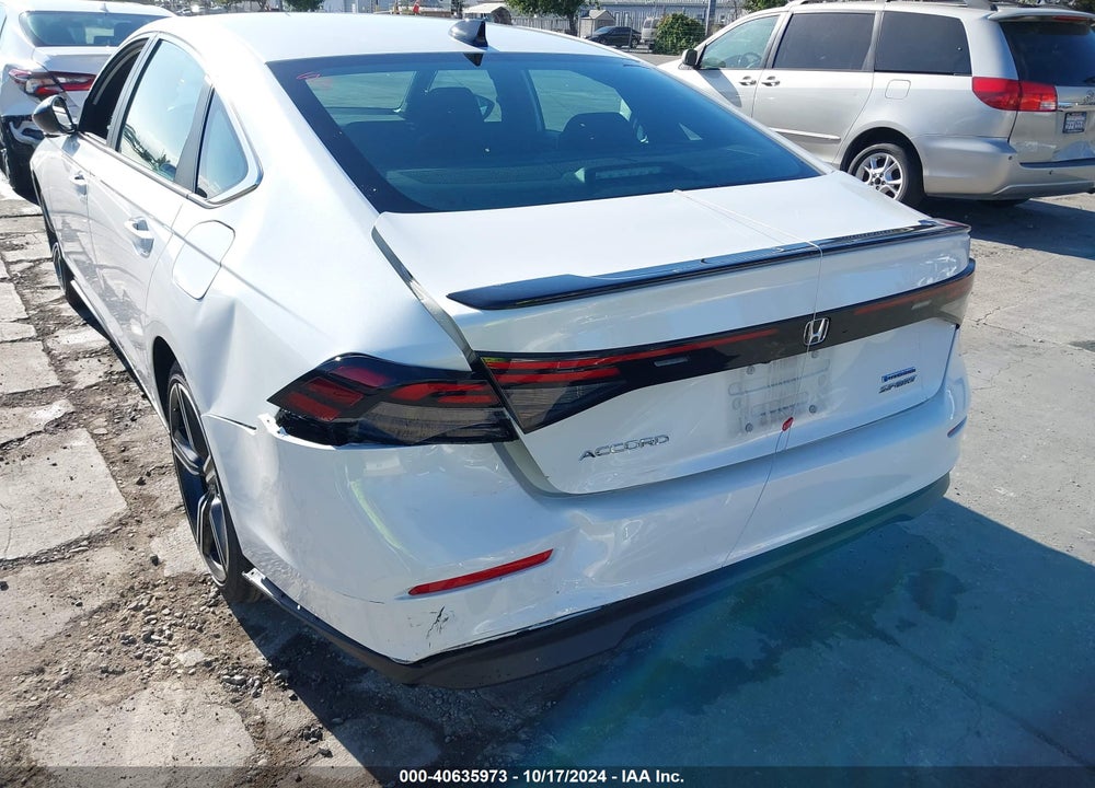 2024 HONDA ACCORD HYBRID SPORT VIN: 1HGCY2F50RA052127