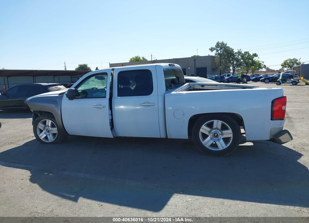 2008 CHEVROLET SILVERADO 1500 LT2 VIN: 2GCEC13JX81204294