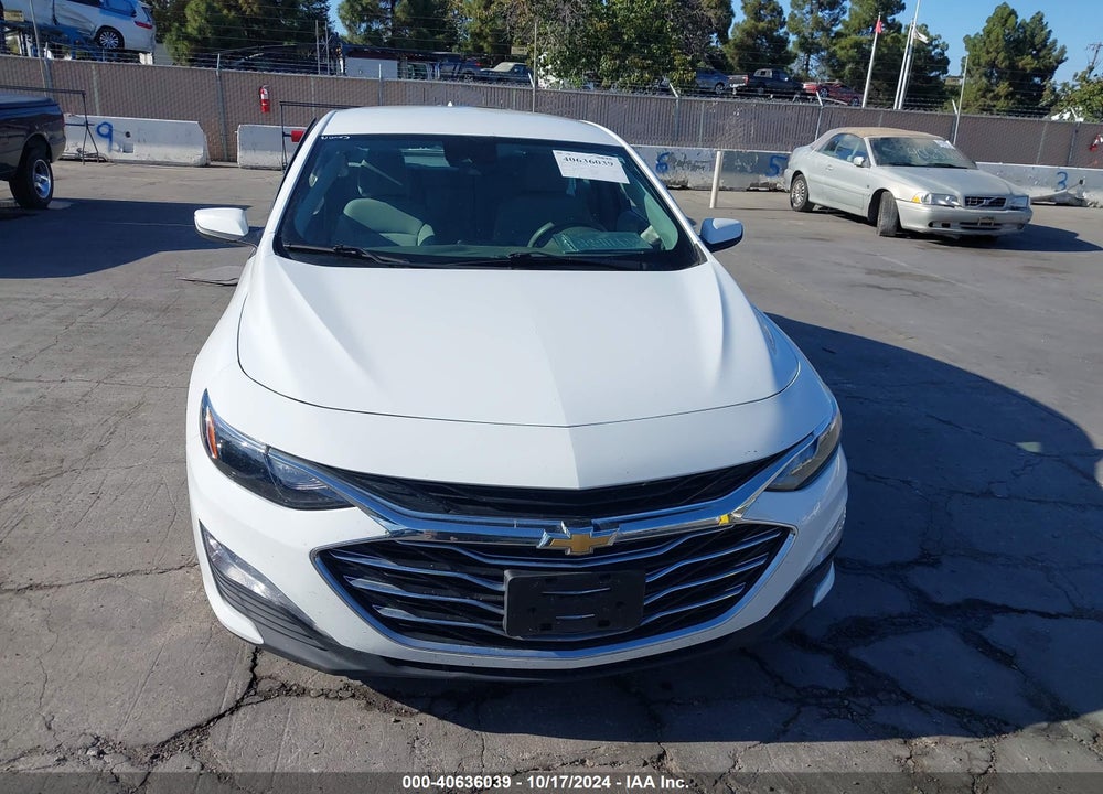 2022 CHEVROLET MALIBU VIN: 1G1ZD5ST1NF104834
