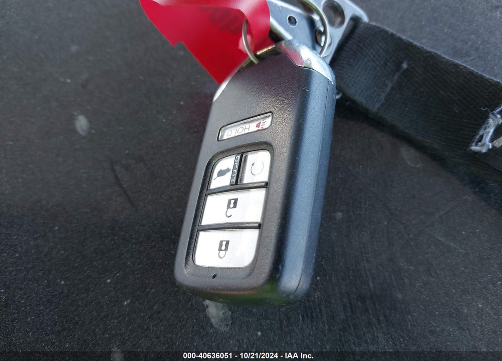 2018 HONDA PILOT EX-L VIN: 5FNYF6H8XJB025182