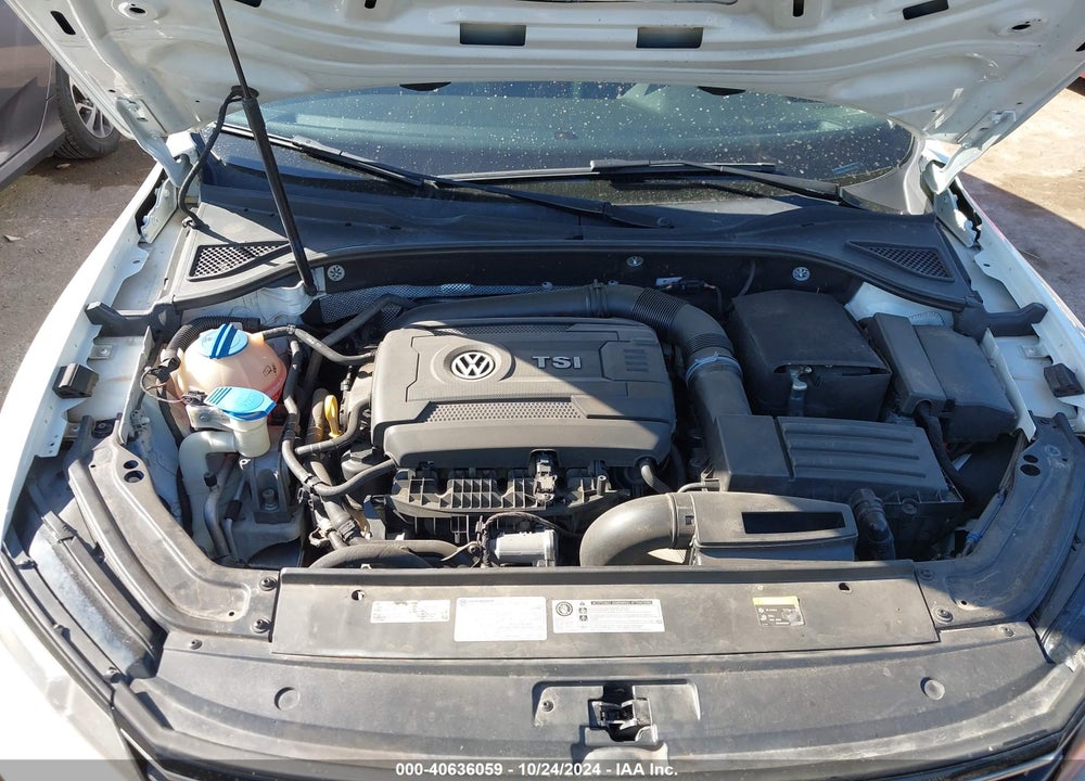 2017 VOLKSWAGEN PASSAT 1.8T R-LINE VIN: 1VWDT7A37HC077157