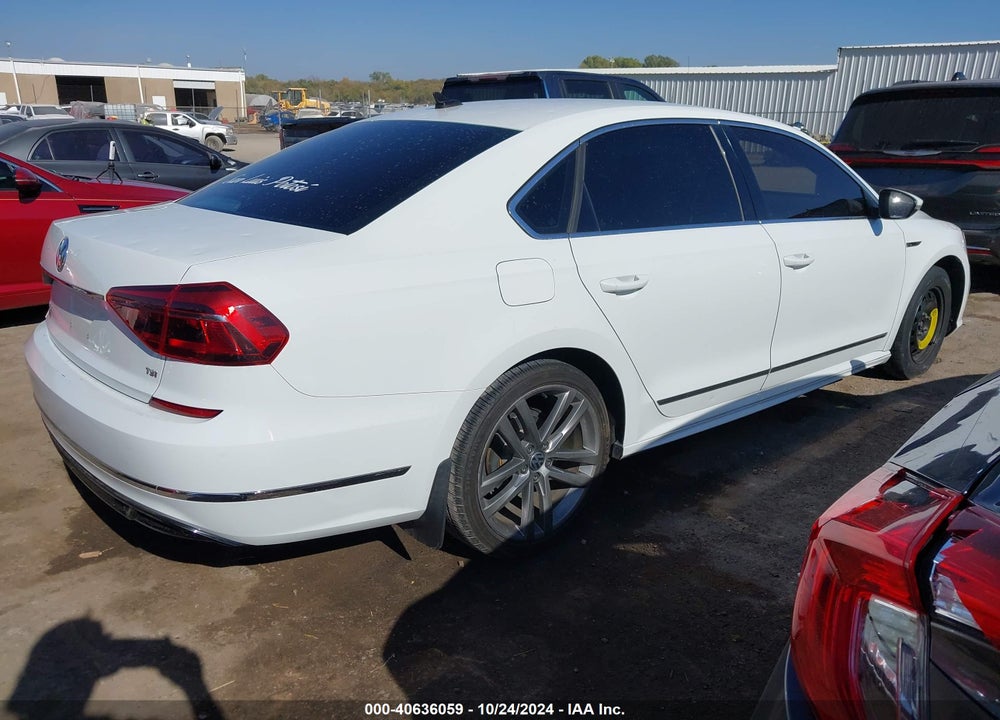 2017 VOLKSWAGEN PASSAT 1.8T R-LINE VIN: 1VWDT7A37HC077157