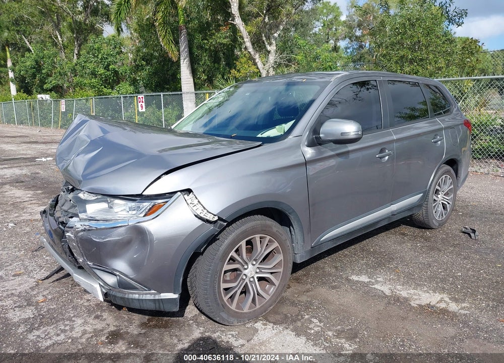 2017 MITSUBISHI OUTLANDER SE VIN: JA4AD3A38HZ038614