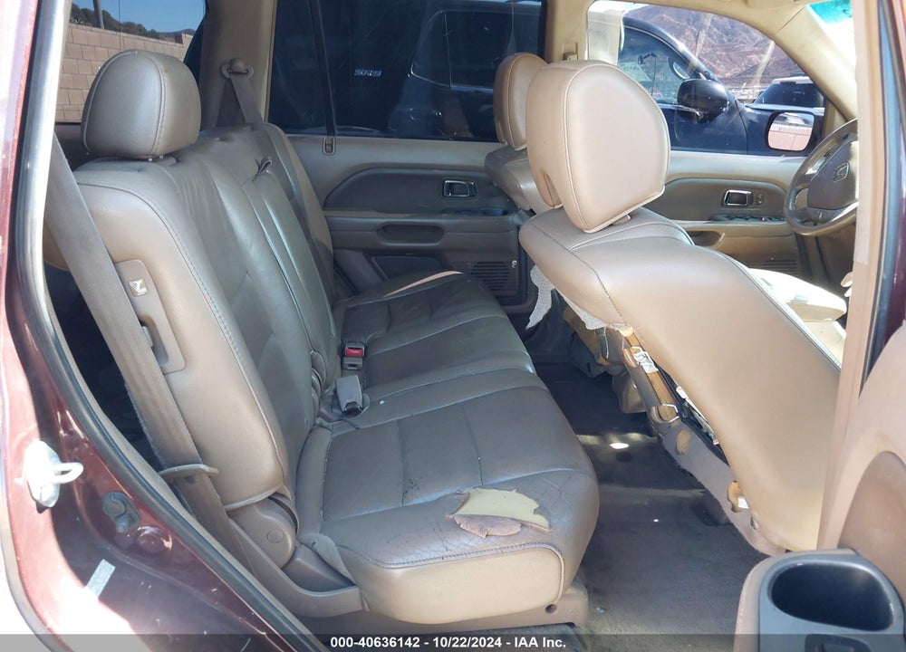 2007 HONDA PILOT EX-L VIN: 5FNYF28527B034613
