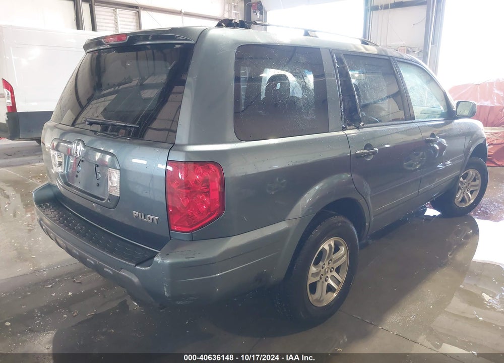 2005 HONDA PILOT EX-L VIN: 5FNYF18585B048068