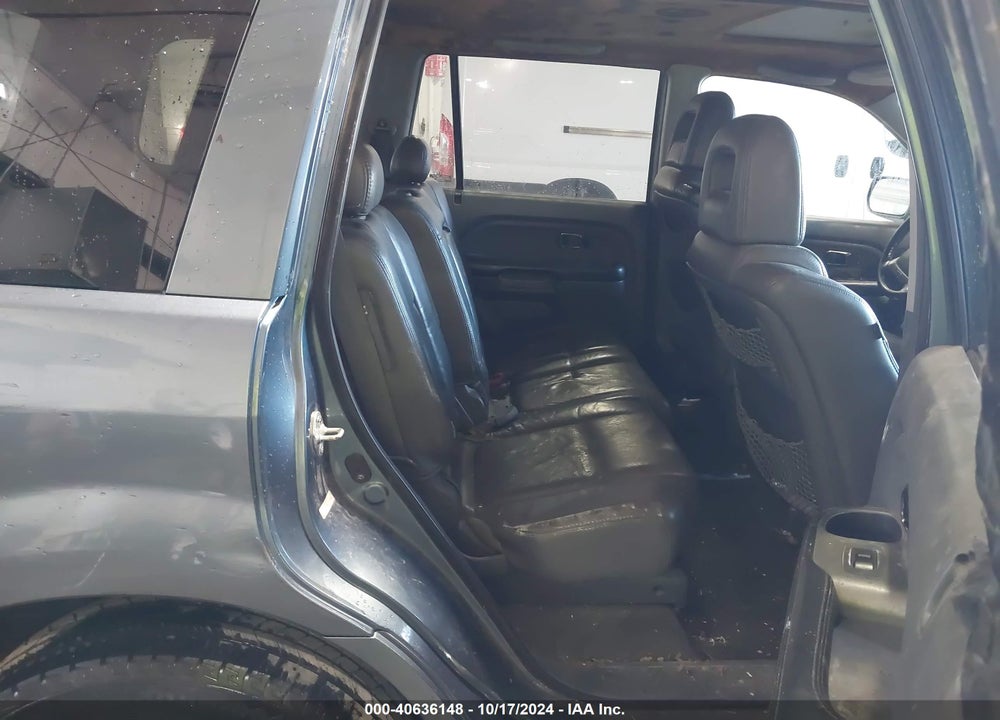 2005 HONDA PILOT EX-L VIN: 5FNYF18585B048068