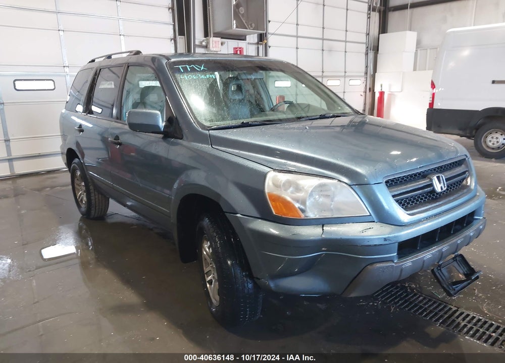 2005 HONDA PILOT EX-L VIN: 5FNYF18585B048068