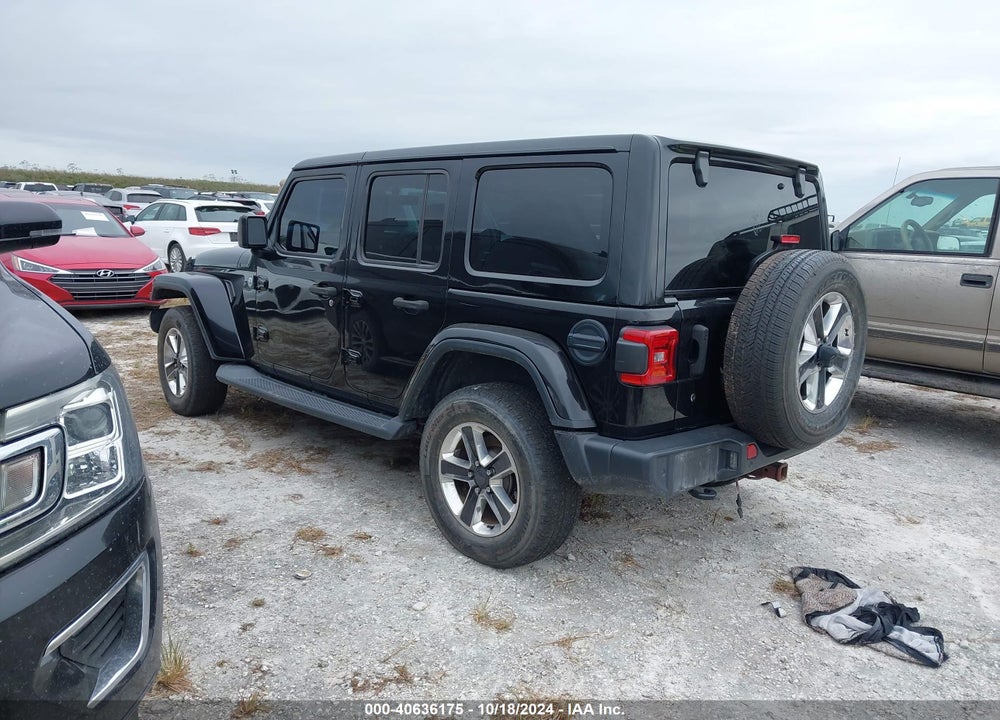 2018 JEEP WRANGLER UNLIMITED SAHARA 4X4 VIN: 1C4HJXEN5JW232458