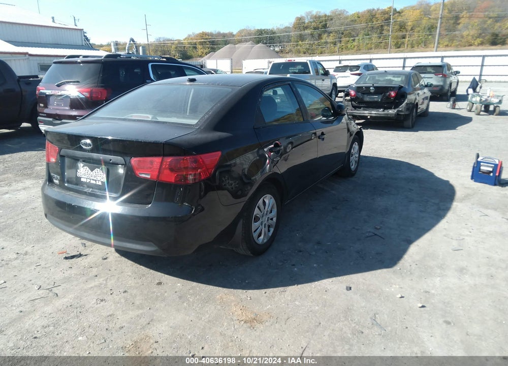 2010 KIA FORTE VIN: KNAFT4A22A5093341