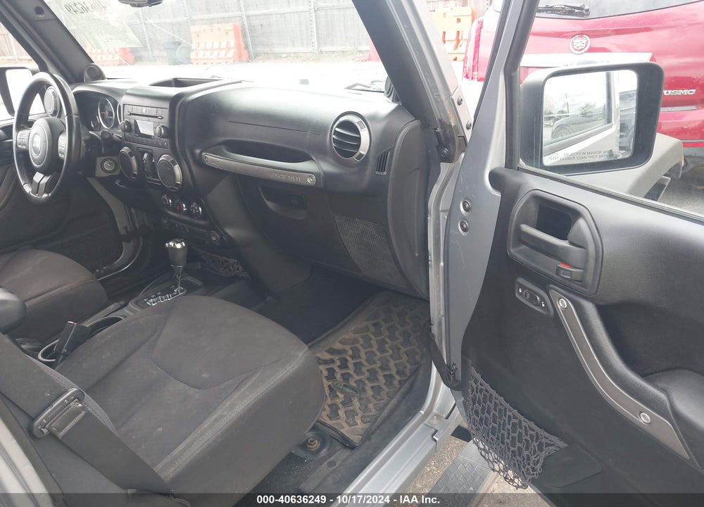 2013 JEEP WRANGLER UNLIMITED SPORT VIN: 1C4BJWDG2DL589704