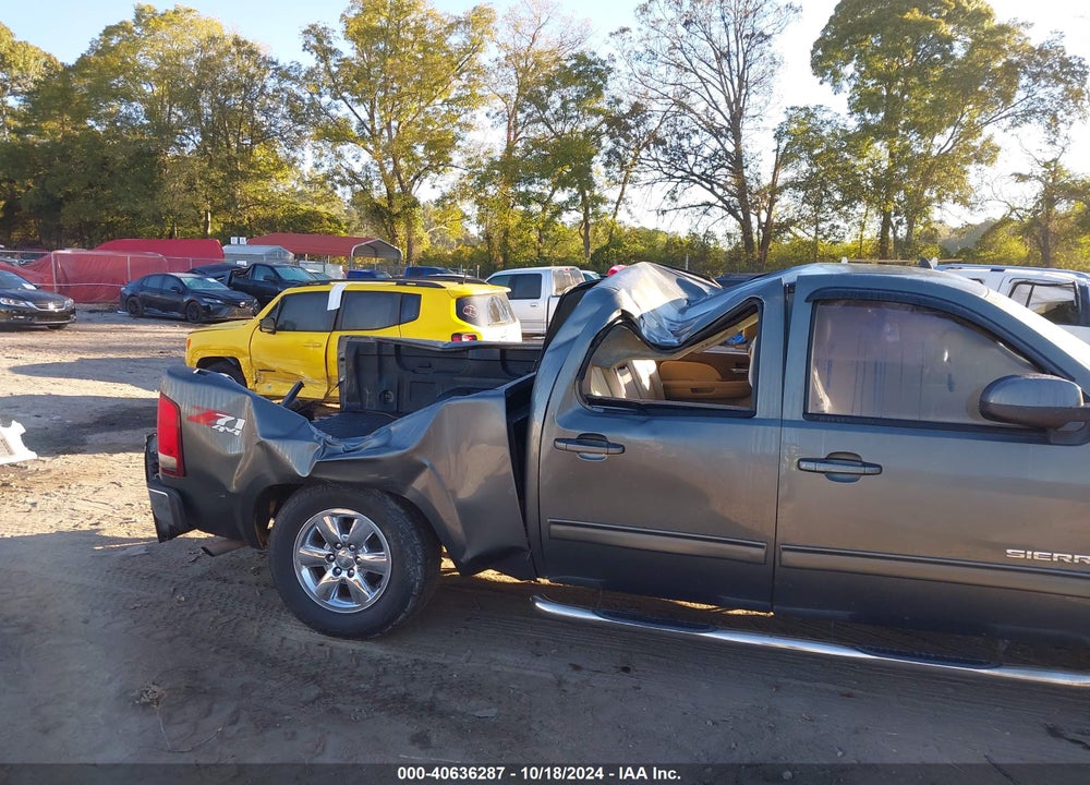 2011 GMC SIERRA 1500 SLT VIN: 3GTP2WE34BG288523