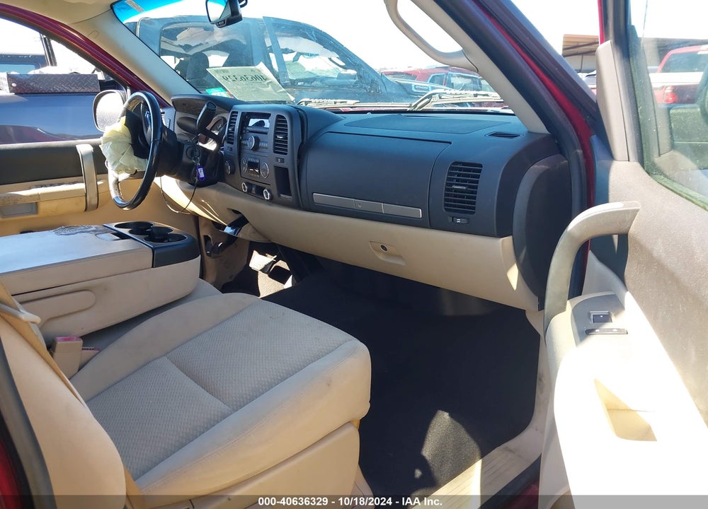 2007 CHEVROLET SILVERADO 1500 LT1 VIN: 2GCEK13C771569003