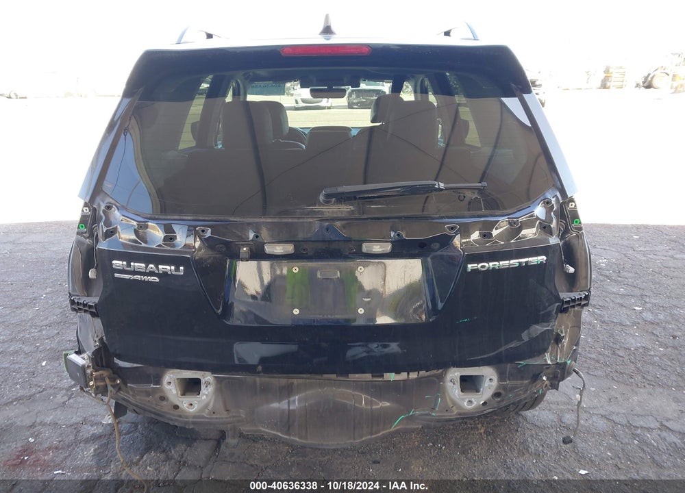 2018 SUBARU FORESTER 2.5I LIMITED VIN: JF2SJARC2JH604159