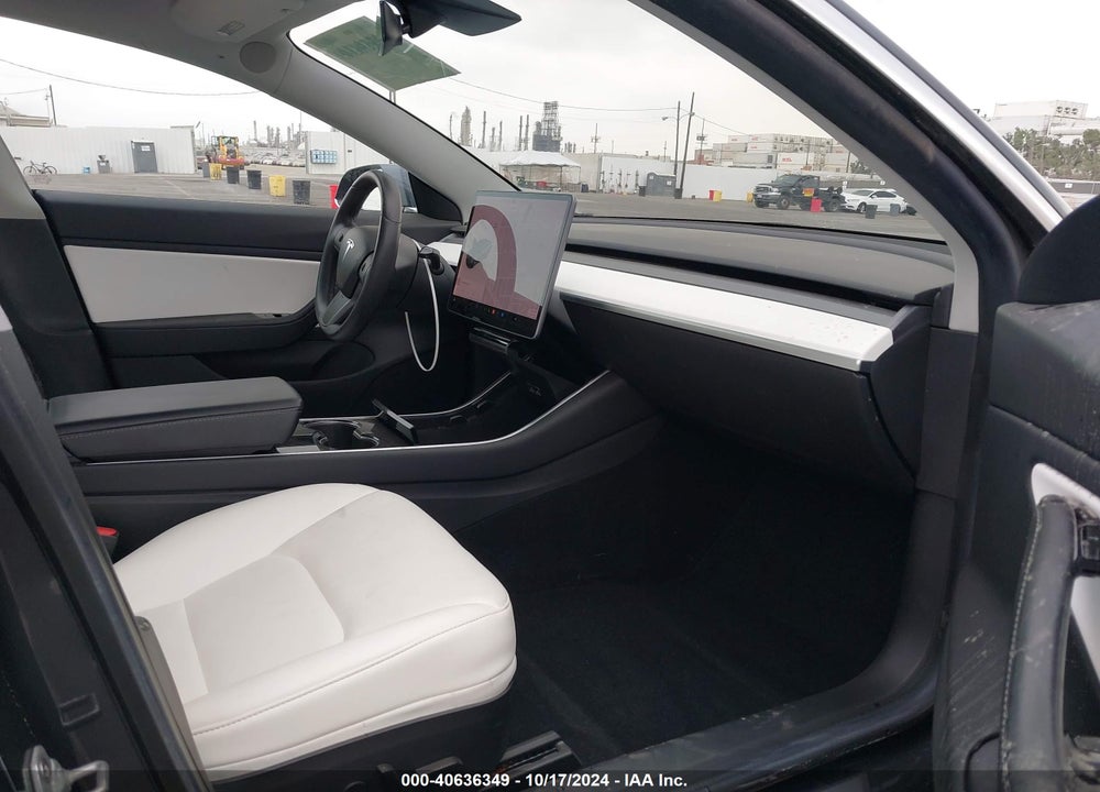 2019 TESLA MODEL 3 LONG RANGE/PERFORMANCE VIN: 5YJ3E1EB7KF465202
