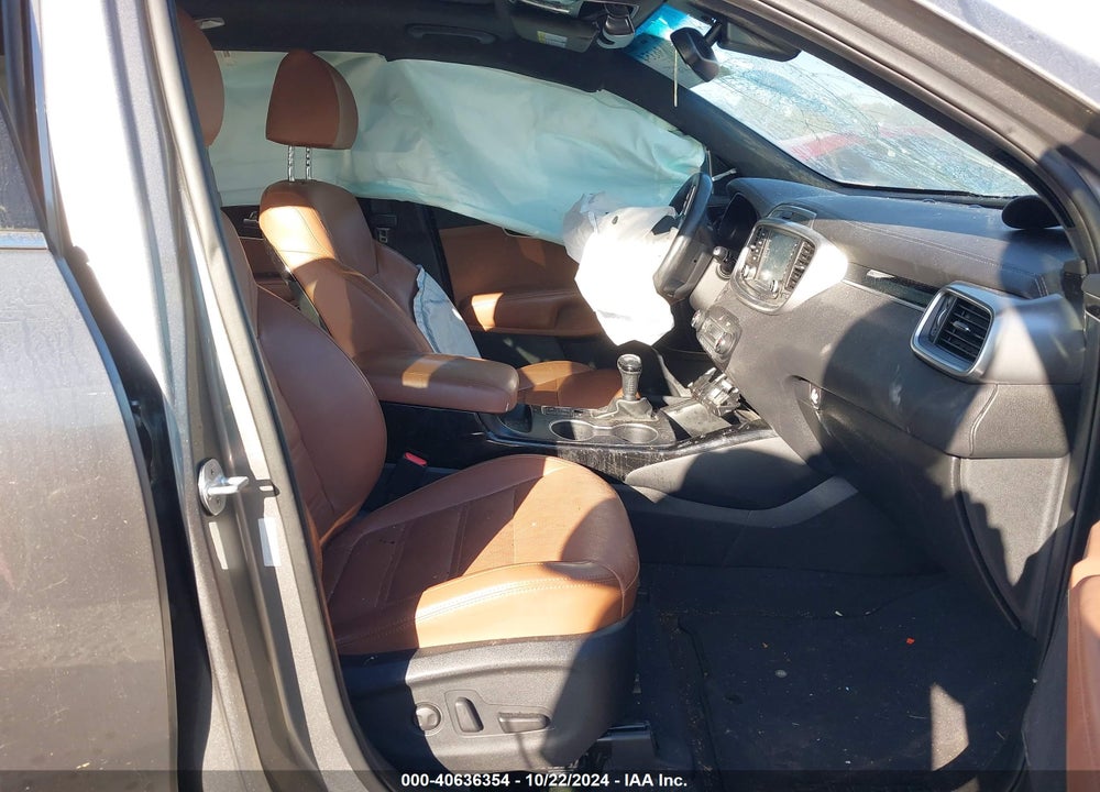 2019 KIA SORENTO 3.3L SXL VIN: 5XYPKDA51KG513202