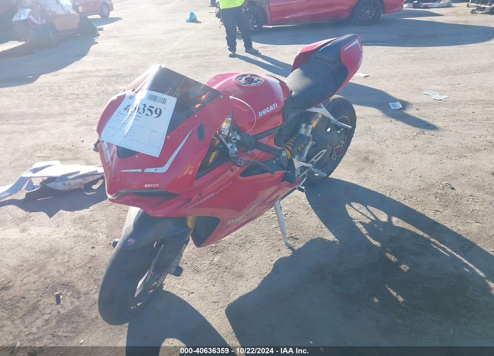 2016 DUCATI SUPERBIKE 1299 PANIGALE/S VIN: ZDM14BYW8GB004796