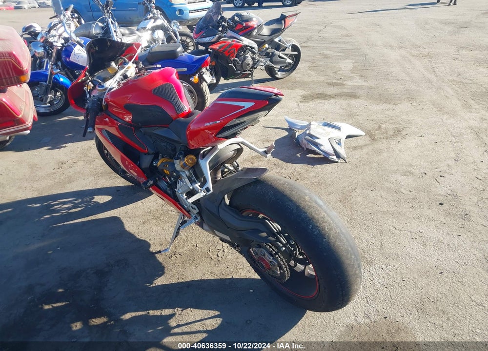 2016 DUCATI SUPERBIKE 1299 PANIGALE/S VIN: ZDM14BYW8GB004796