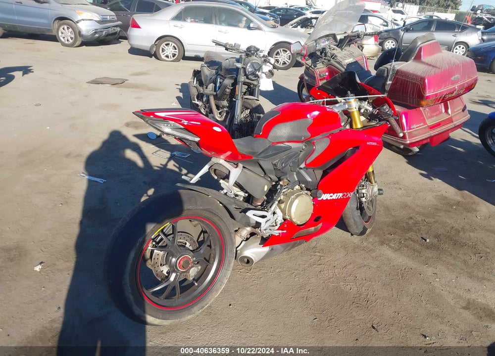 2016 DUCATI SUPERBIKE 1299 PANIGALE/S VIN: ZDM14BYW8GB004796