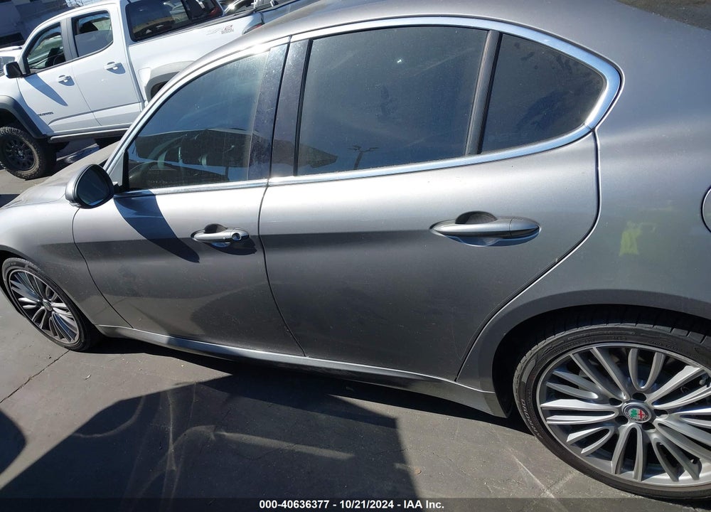 2017 ALFA ROMEO GIULIA TI AWD VIN: ZARFAEEN7H7534730