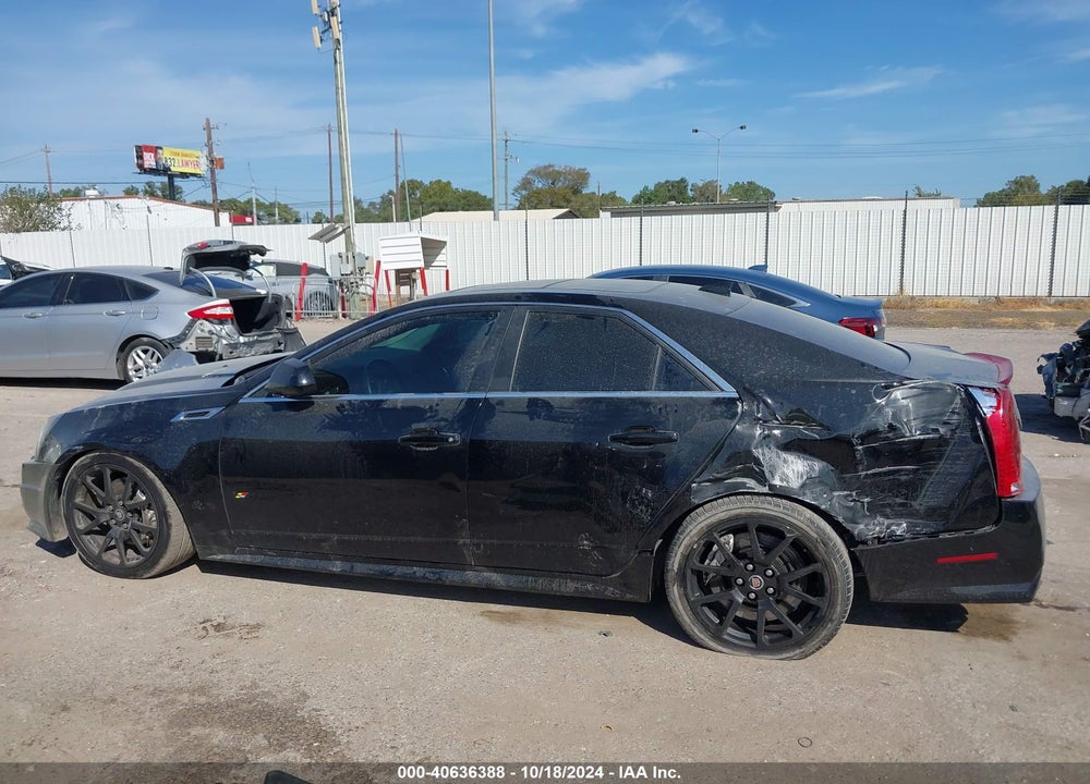 2011 CADILLAC CTS-V VIN: 1G6DV5EP8B0109883