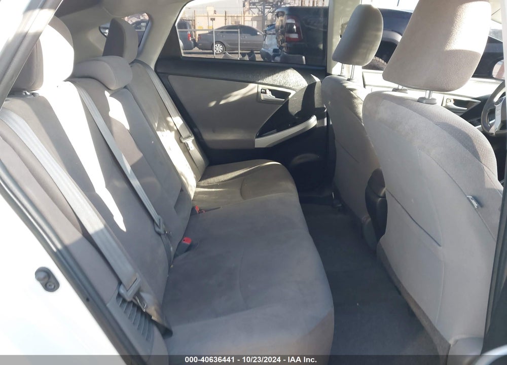2015 TOYOTA PRIUS TWO VIN: JTDKN3DU7F0472357