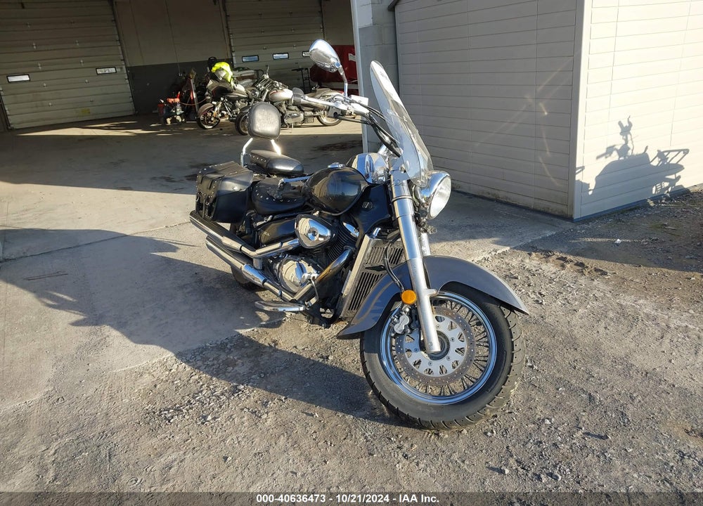 2004 SUZUKI VL800 VIN: JS1VS54A242109256
