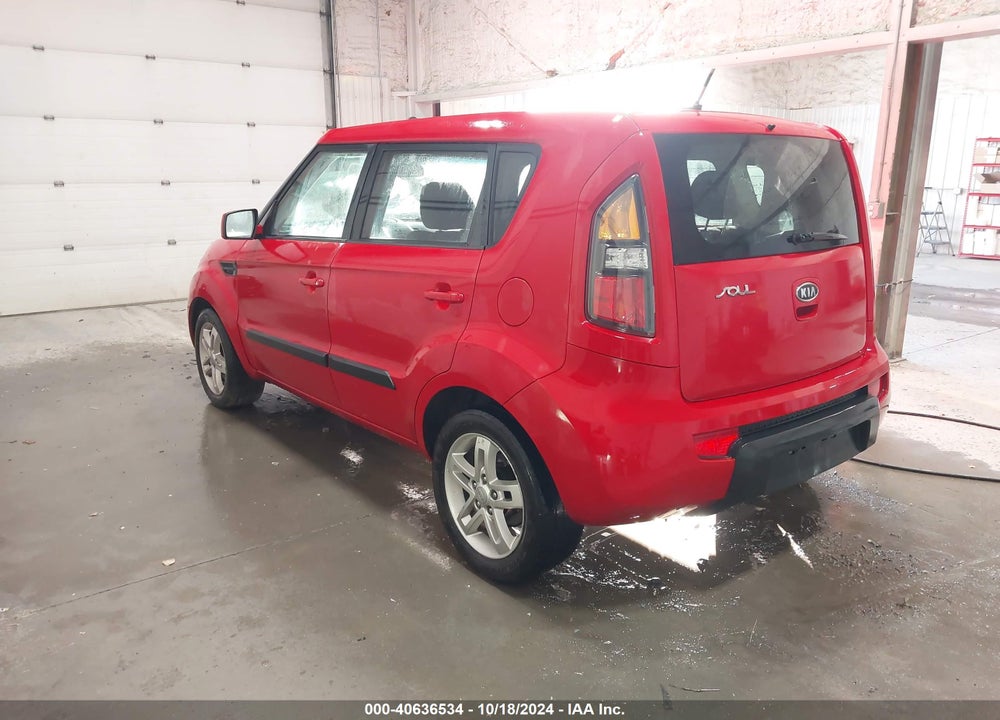 2011 KIA SOUL VIN: KNDJT2A23B7211260