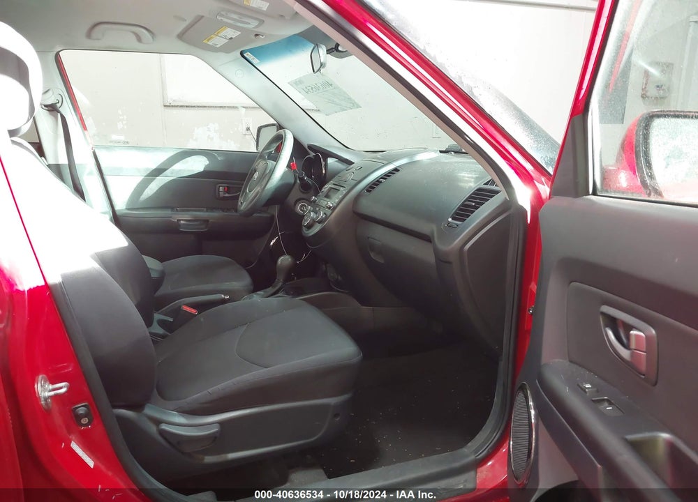 2011 KIA SOUL VIN: KNDJT2A23B7211260