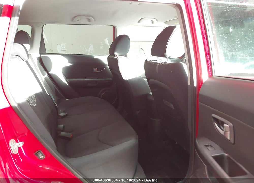 2011 KIA SOUL VIN: KNDJT2A23B7211260