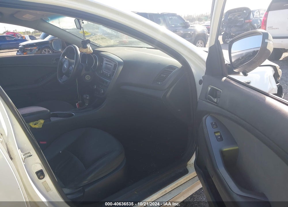 2015 KIA OPTIMA LX VIN: KNAGM4A75F5536375