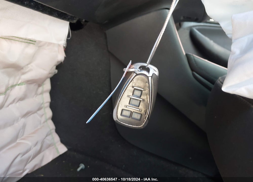 2018 CHEVROLET MALIBU LT VIN: 1G1ZD5ST2JF117702