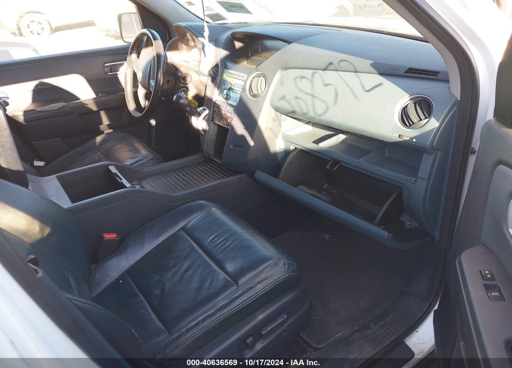 2009 HONDA PILOT EX-L VIN: 5FNYF48529B036621