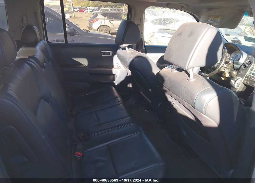 2009 HONDA PILOT EX-L VIN: 5FNYF48529B036621