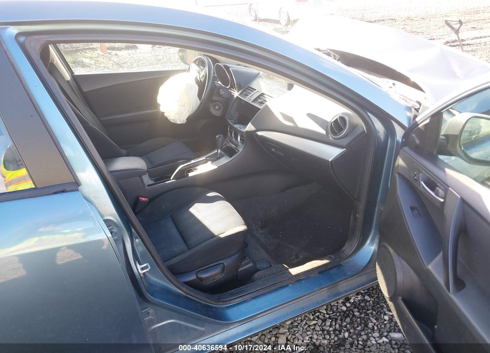 2010 MAZDA MAZDA3 VIN: JM1BL1SG6A1226202