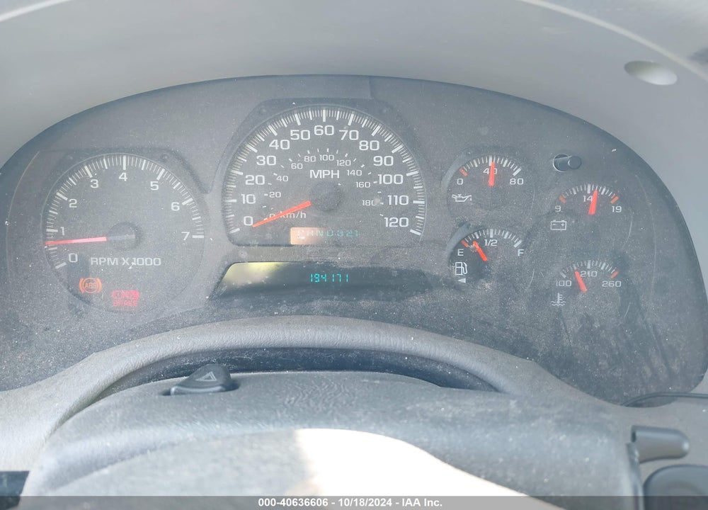 2005 CHEVROLET TRAILBLAZER LS VIN: 1GNDS13S252295877