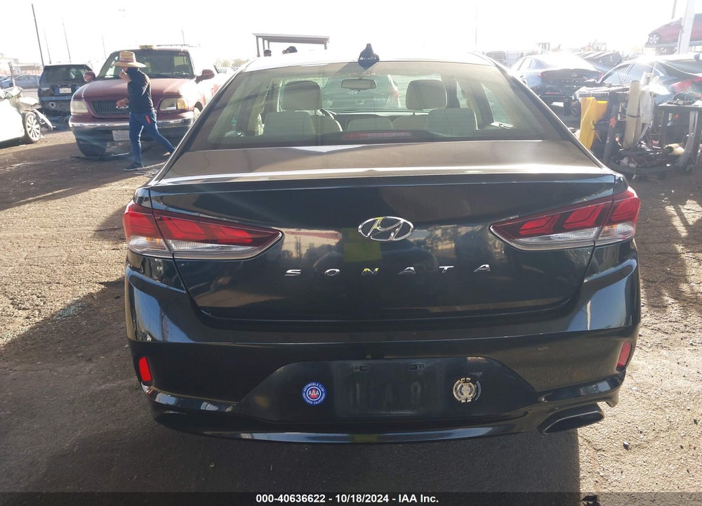 2018 HYUNDAI SONATA SEL VIN: 5NPE34AF1JH668885