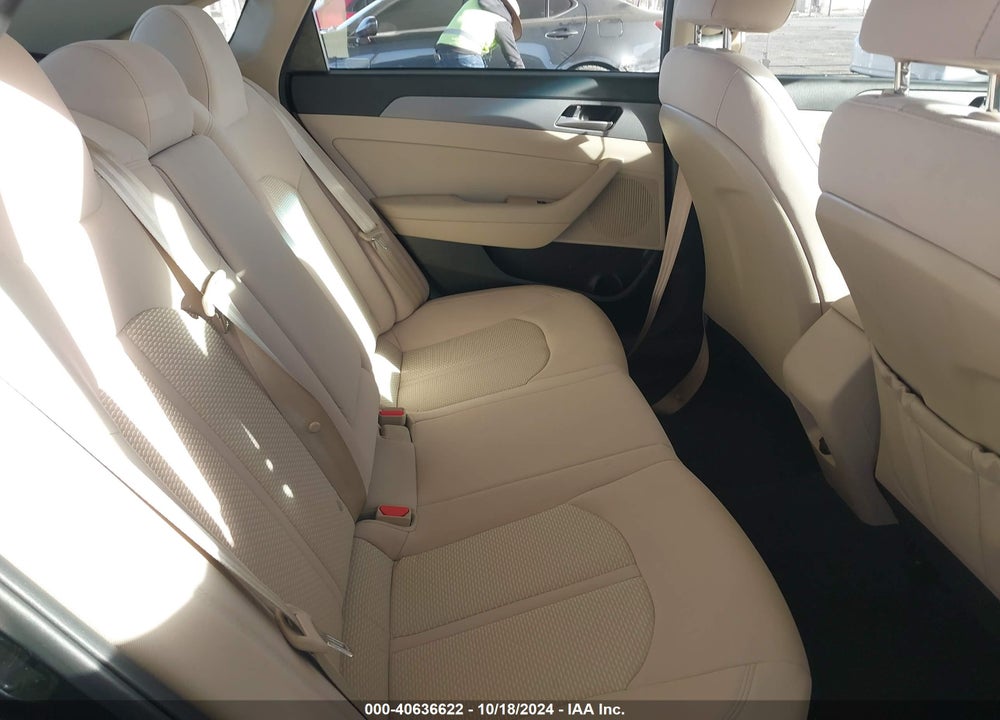 2018 HYUNDAI SONATA SEL VIN: 5NPE34AF1JH668885