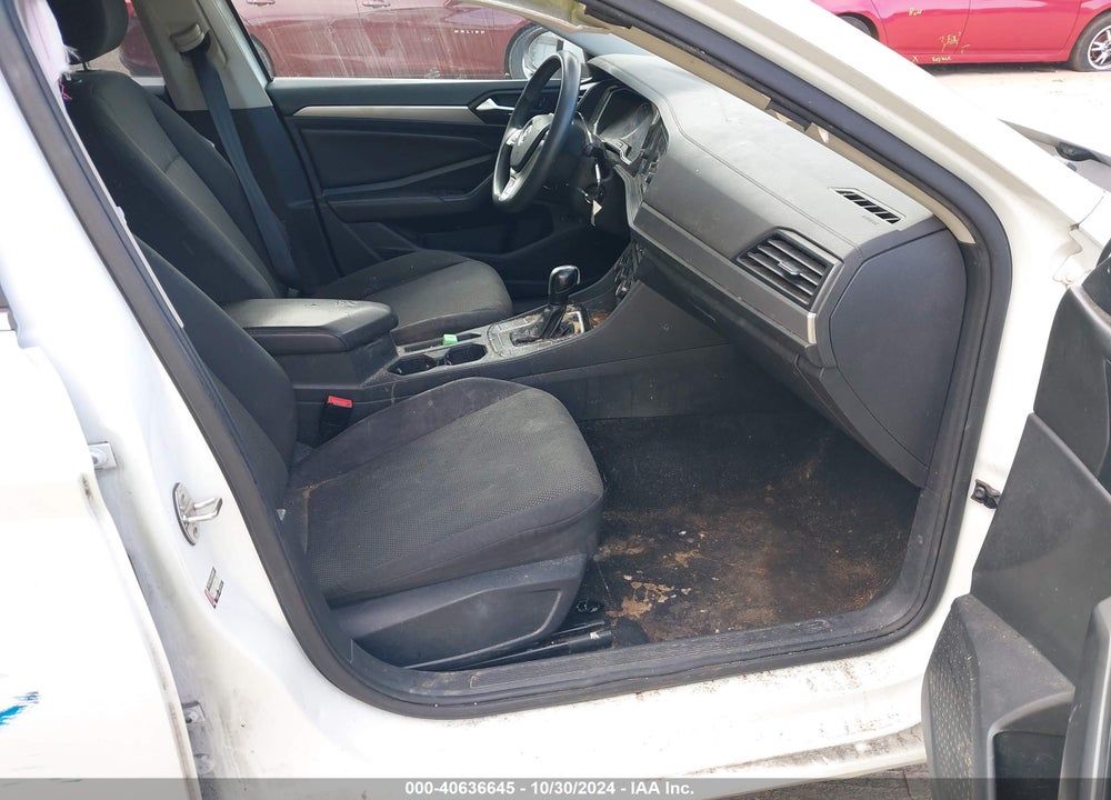 2019 VOLKSWAGEN JETTA 1.4T R-LINE/1.4T S/1.4T SE VIN: 3VWC57BU0KM032287