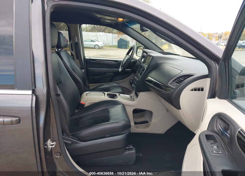 2018 DODGE GRAND CARAVAN SXT VIN: 2C4RDGCG9JR249160