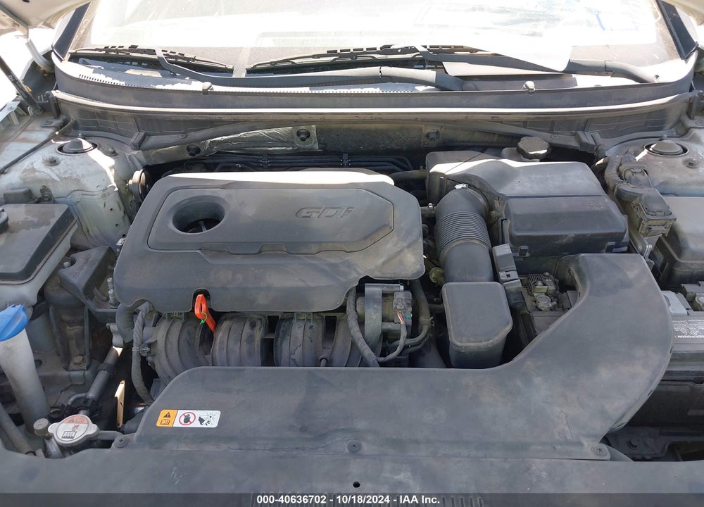 2015 HYUNDAI SONATA SE VIN: 5NPE24AF8FH045855