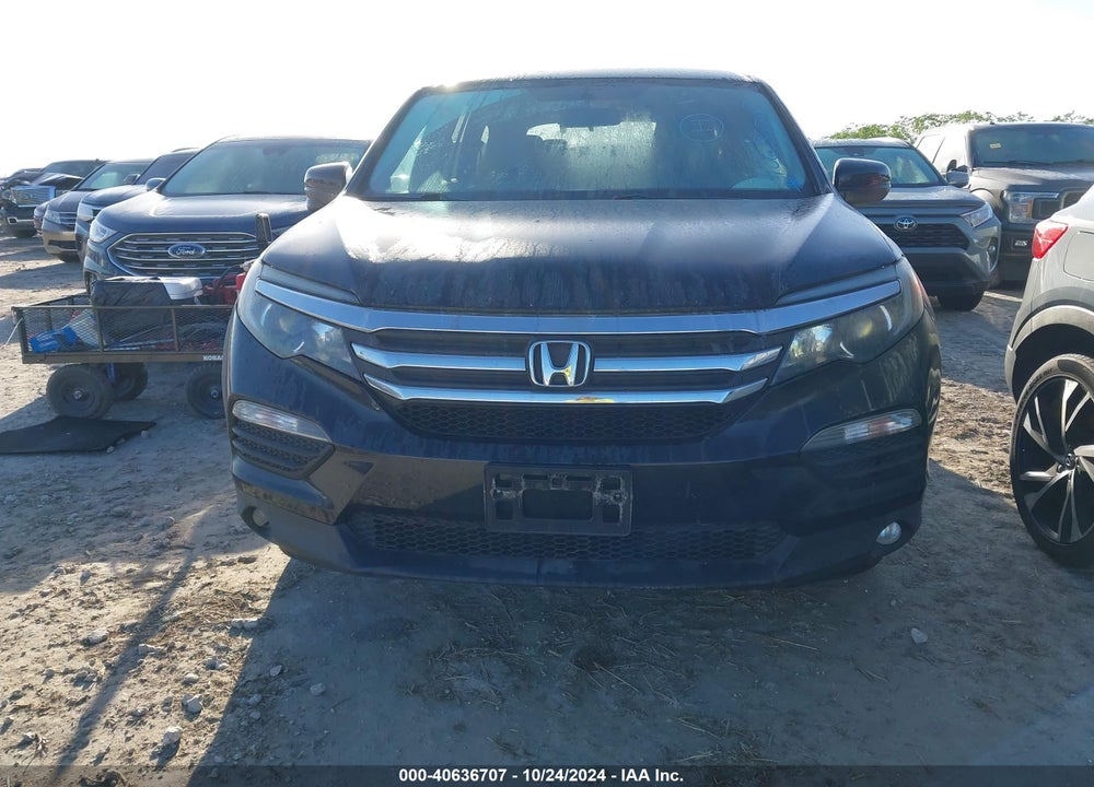 2018 HONDA PILOT EX VIN: 5FNYF6H38JB029039