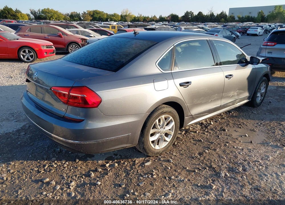 2016 VOLKSWAGEN PASSAT VIN: 1VWAS7A32GC006825