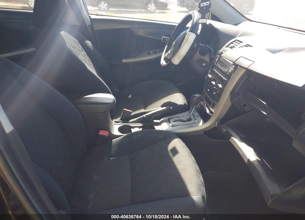 2010 TOYOTA COROLLA S VIN: 1NXBU4EE7AZ309527