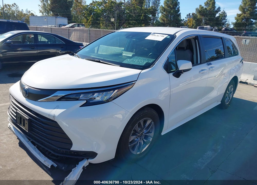 2023 TOYOTA SIENNA LE VIN: 5TDKRKEC4PS151881