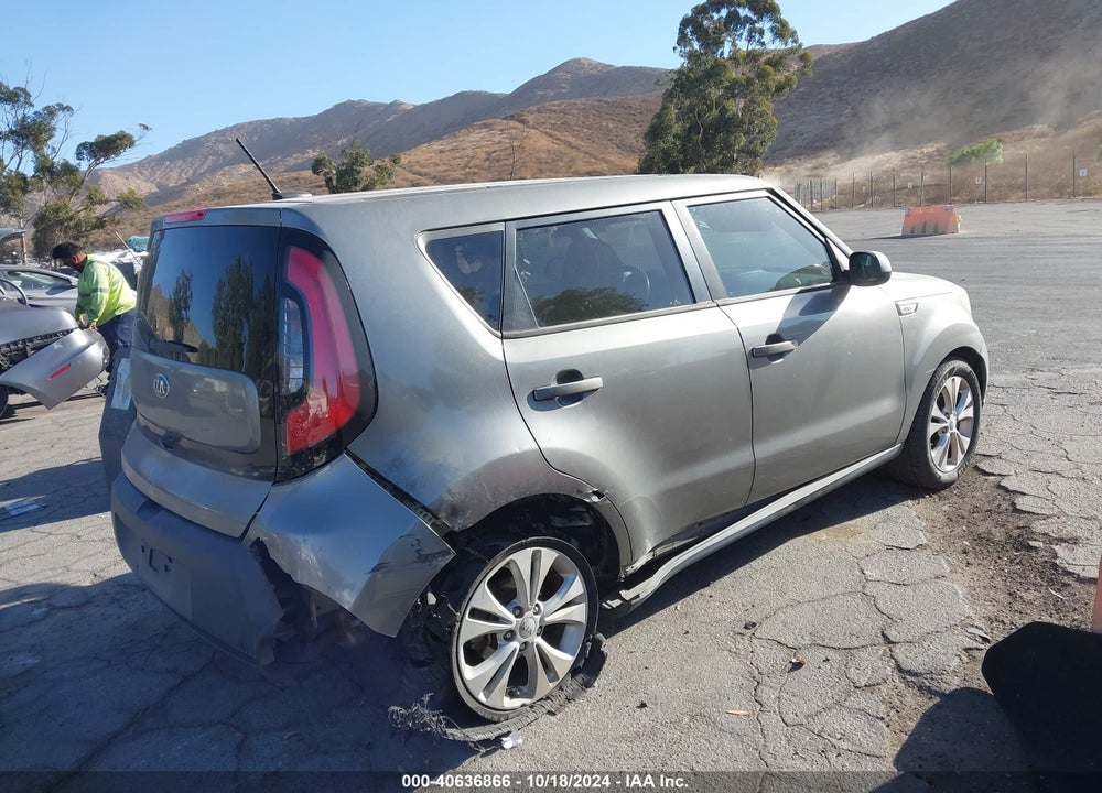 2015 KIA SOUL VIN: KNDJP3A54F7213710