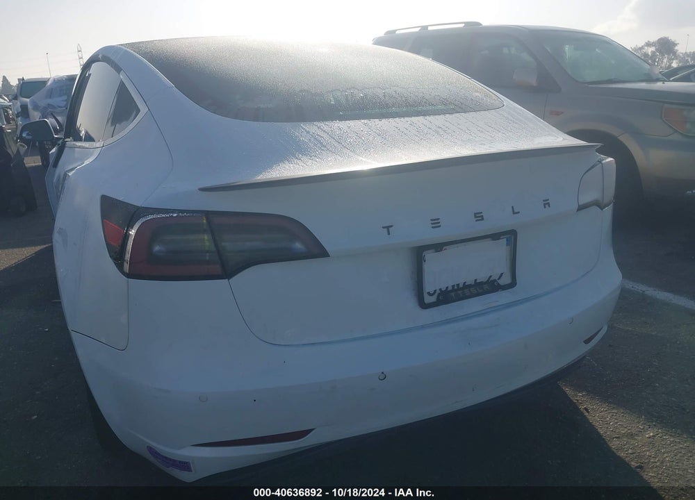 2018 TESLA MODEL 3 LONG RANGE/MID RANGE VIN: 5YJ3E1EA8JF062450
