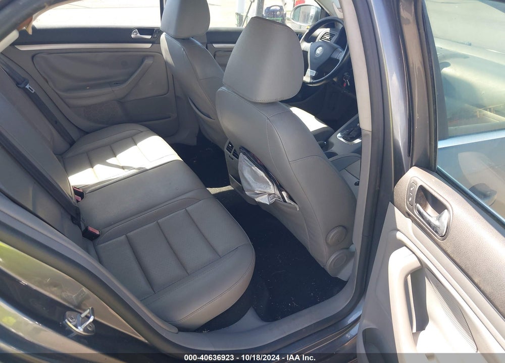 2009 VOLKSWAGEN JETTA SE VIN: 3VWRZ71K49M142462